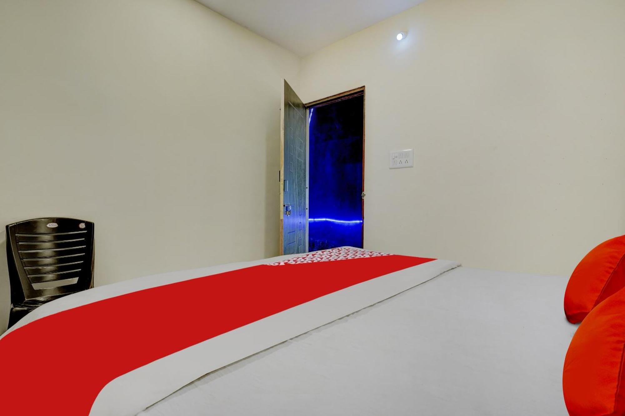 Oyo Flagship The Chirag Resort Bhandara Экстерьер фото